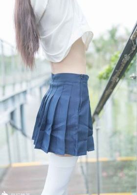 寡妇丰满的肉体