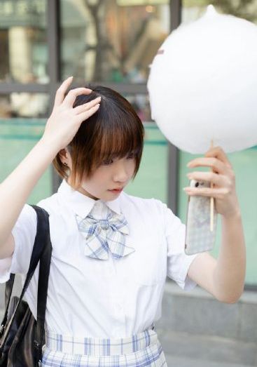 国产破学生疼哭了处在线观看
