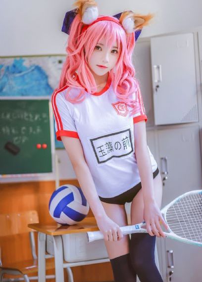 漂亮女生