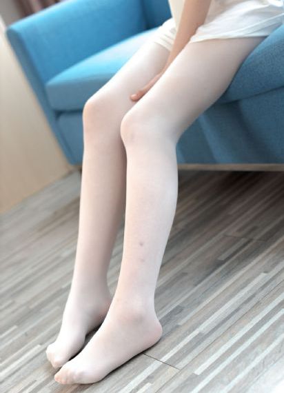女邻居5
