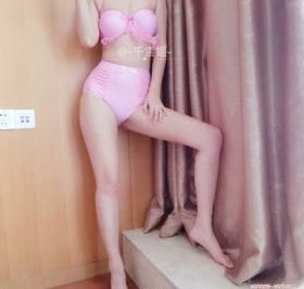紧身衣女郎