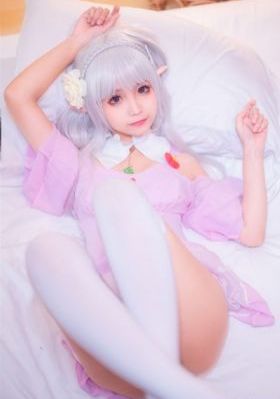 交换年轻的夫妇