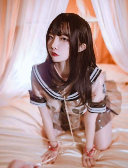 暴风雨憧憬淋湿的女老板